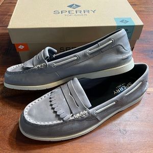 Sperry Memory Foam boat shoe